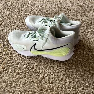 Men’s Nike basketball shoes